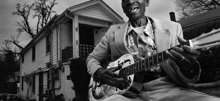 John Dee Holeman’s Shotgun Blues Transcribed by Earle Pughe