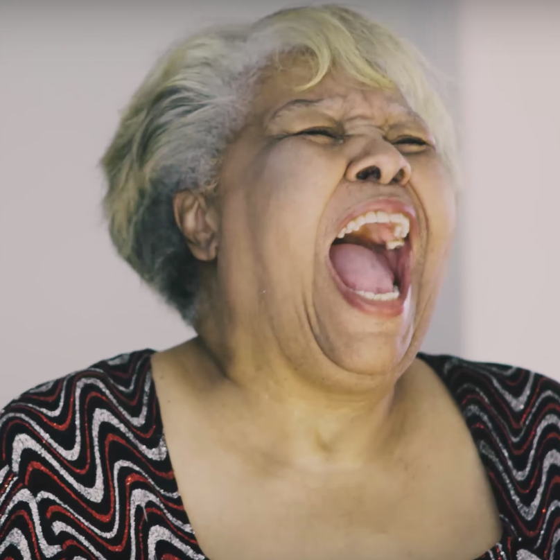 Diggin’: The Glorifying Vines Sisters – Pray For Me