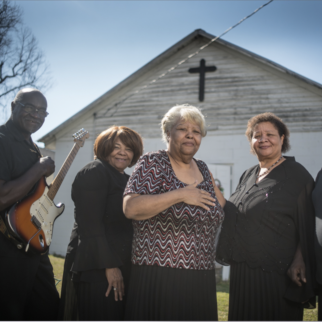 Diggin’: The Glorifying Vines Sisters – Pray For Me