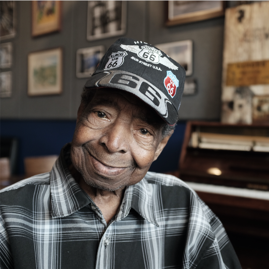 Eddie Tigner Turns 92 in Valdosta, GA with a Music Maker Blues Revue Performance!