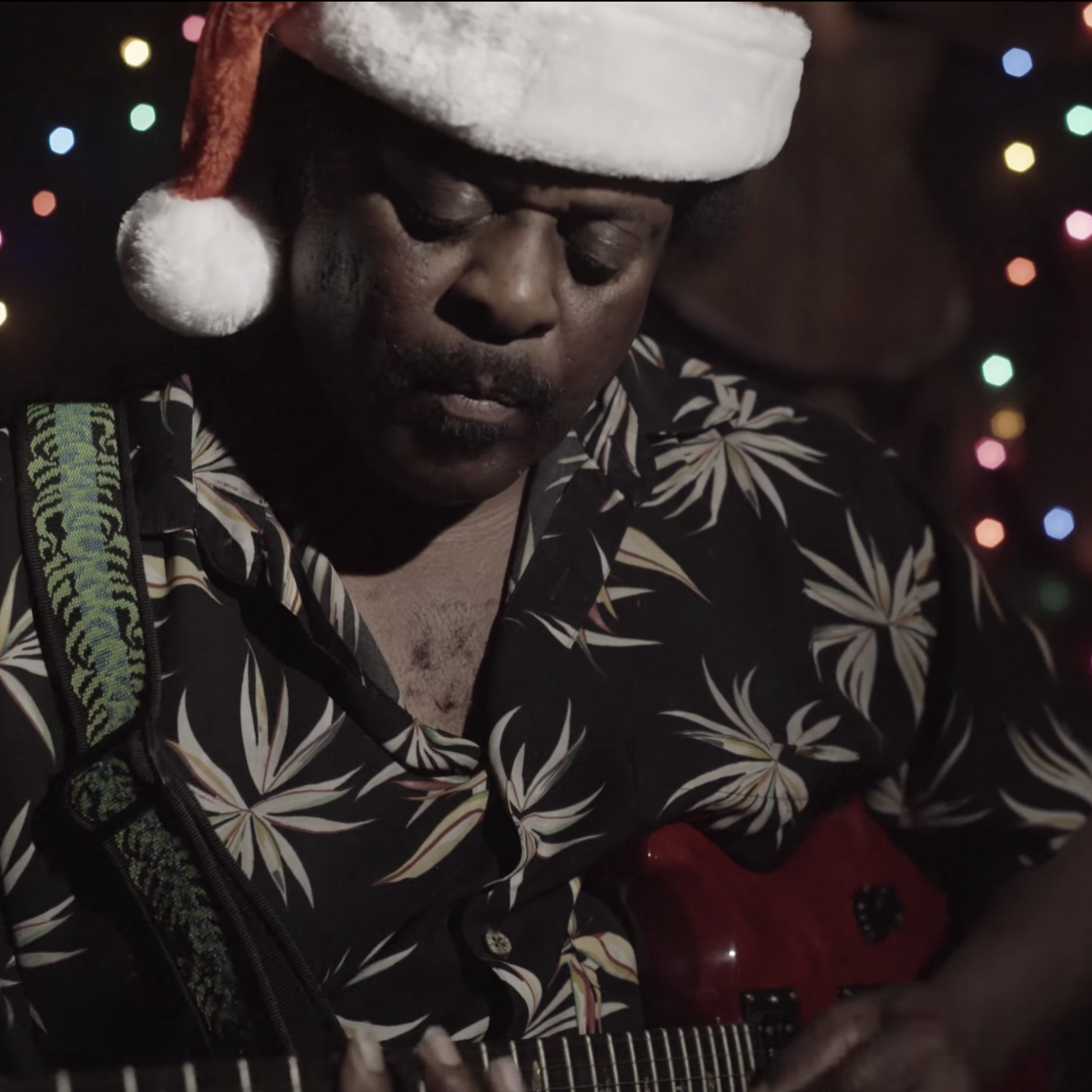 Video Diggin’: Cool John Ferguson – Hark! the Herald Angels Sing